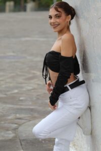 La Fuerza del Mar y la Belleza de Tenerife – Carla Marrero Lorenzo