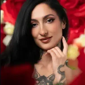 Natalia López «Los Ojos Grises» – Candidata Oficial a Miss Grand Euskadi 2025