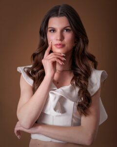 Dewi van den Brink – Finaliste van Miss Flevoland 2026