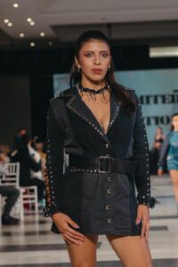 Macarena Lali : La modelo argentina que enciende el mundo fashion con su personalidad arrolladora